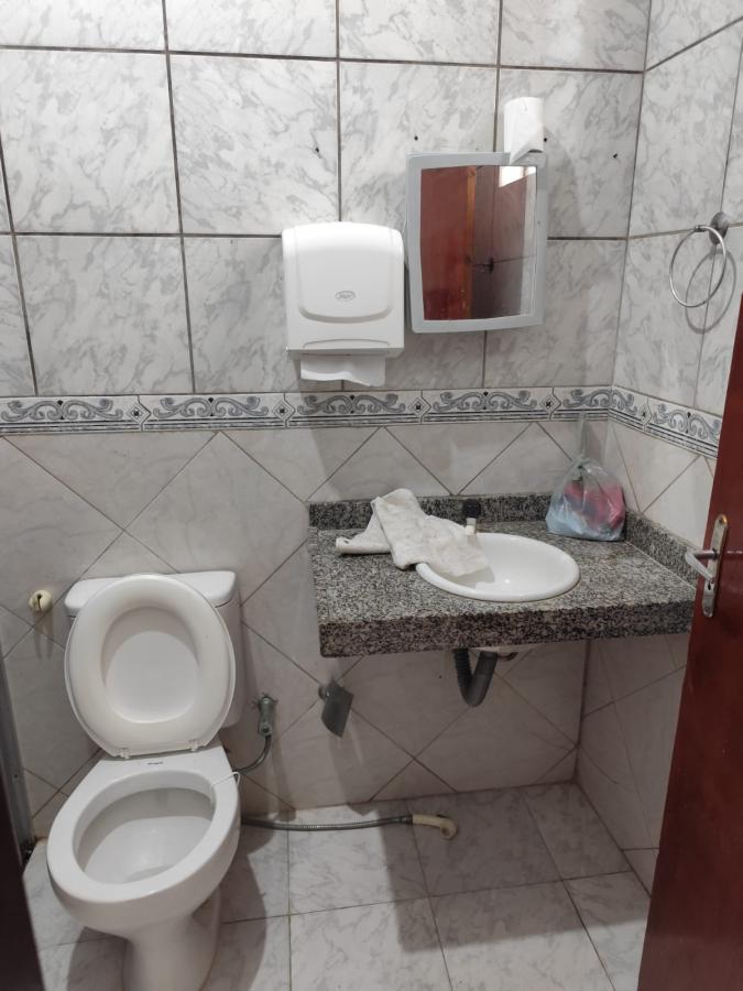 Casa para alugar com 3 quartos, 200m² - Foto 12