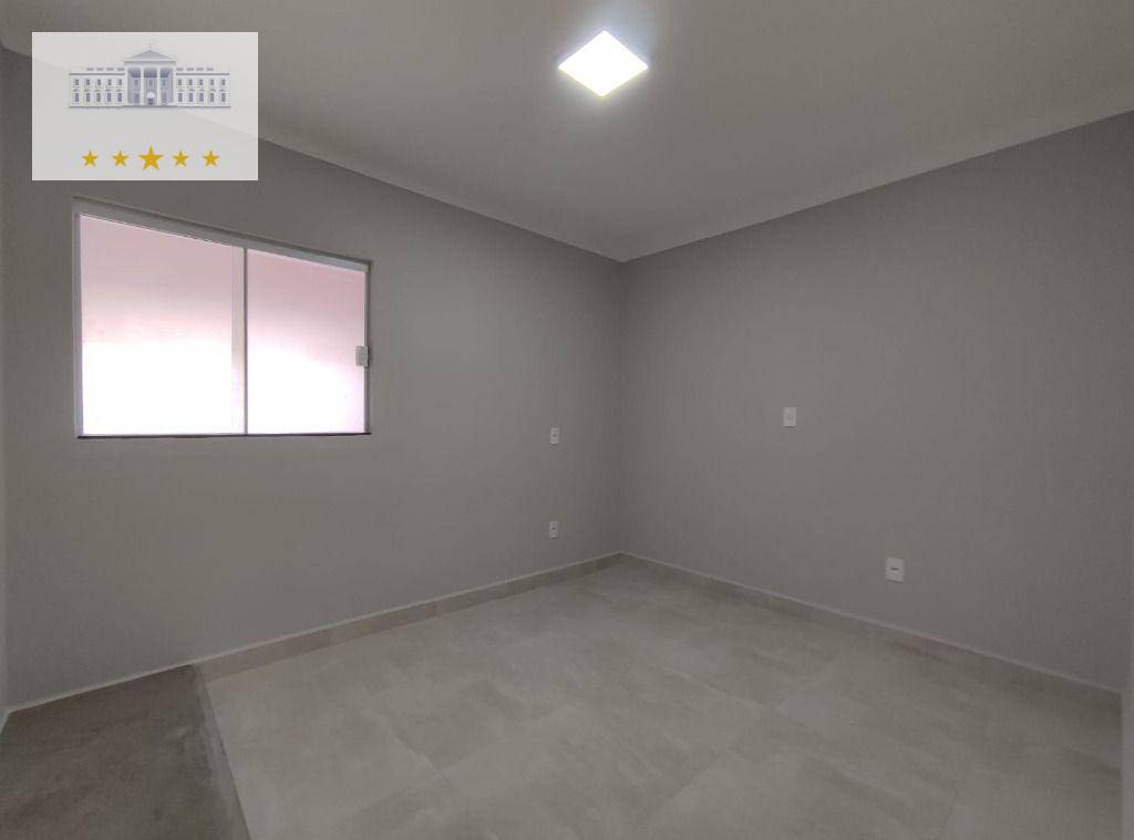 Casa para alugar com 3 quartos, 189m² - Foto 3