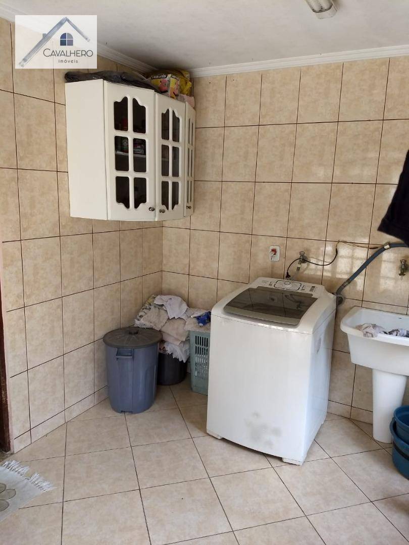 Sobrado à venda com 3 quartos, 324m² - Foto 18