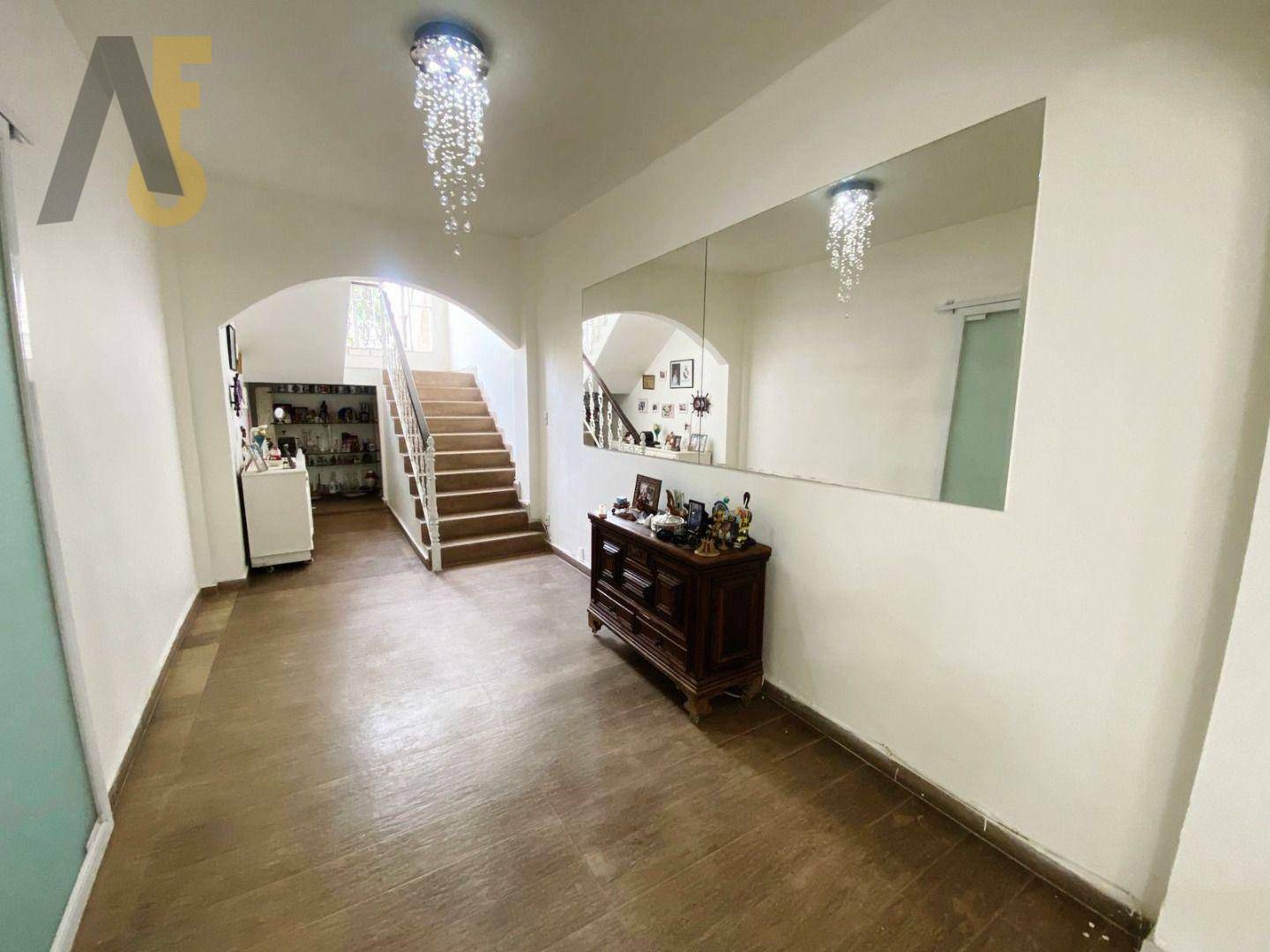 Casa de Condomínio à venda com 3 quartos, 370m² - Foto 13