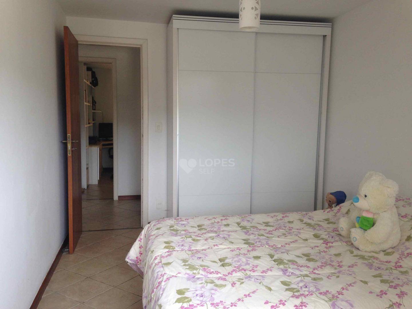 Casa à venda com 4 quartos, 122m² - Foto 15