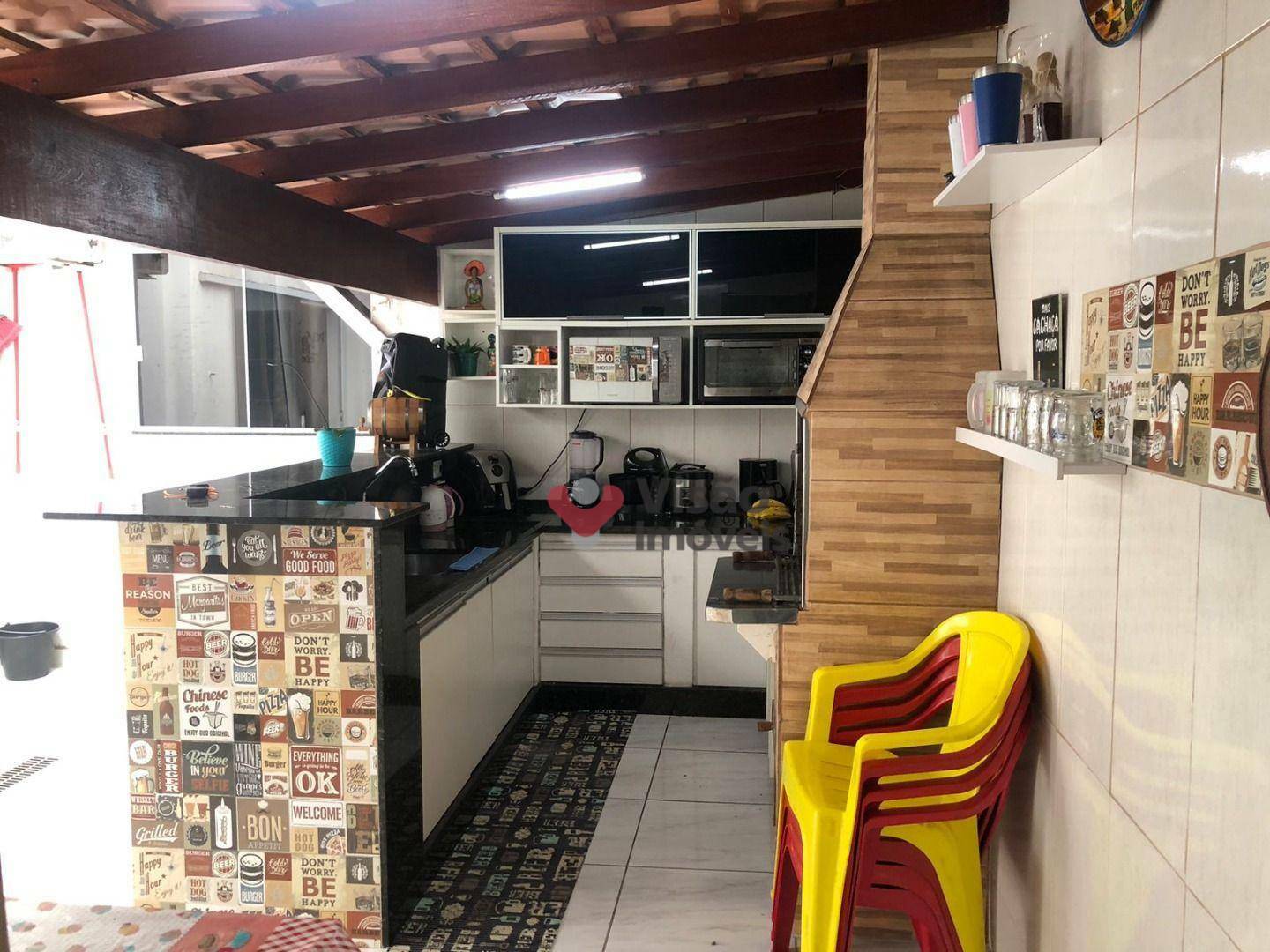 Casa à venda com 2 quartos, 170m² - Foto 12