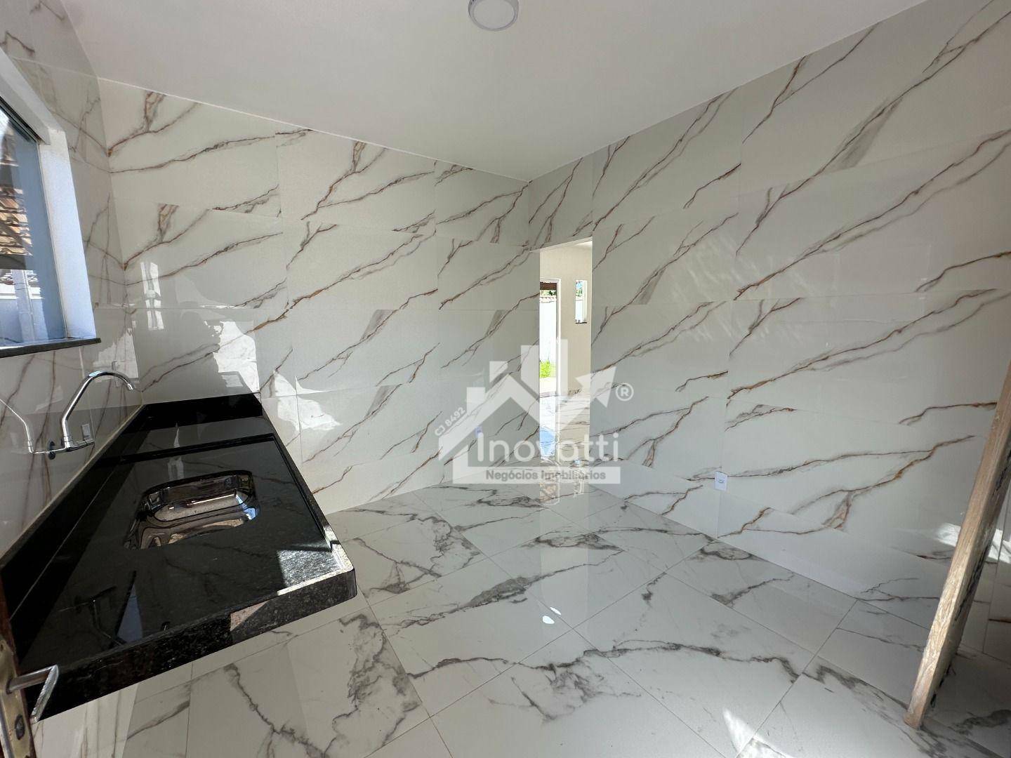 Casa à venda com 3 quartos, 132m² - Foto 13