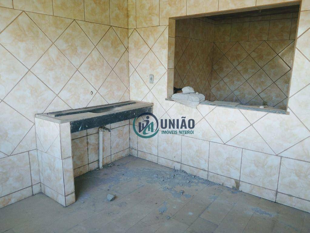 Casa à venda com 3 quartos, 200m² - Foto 29