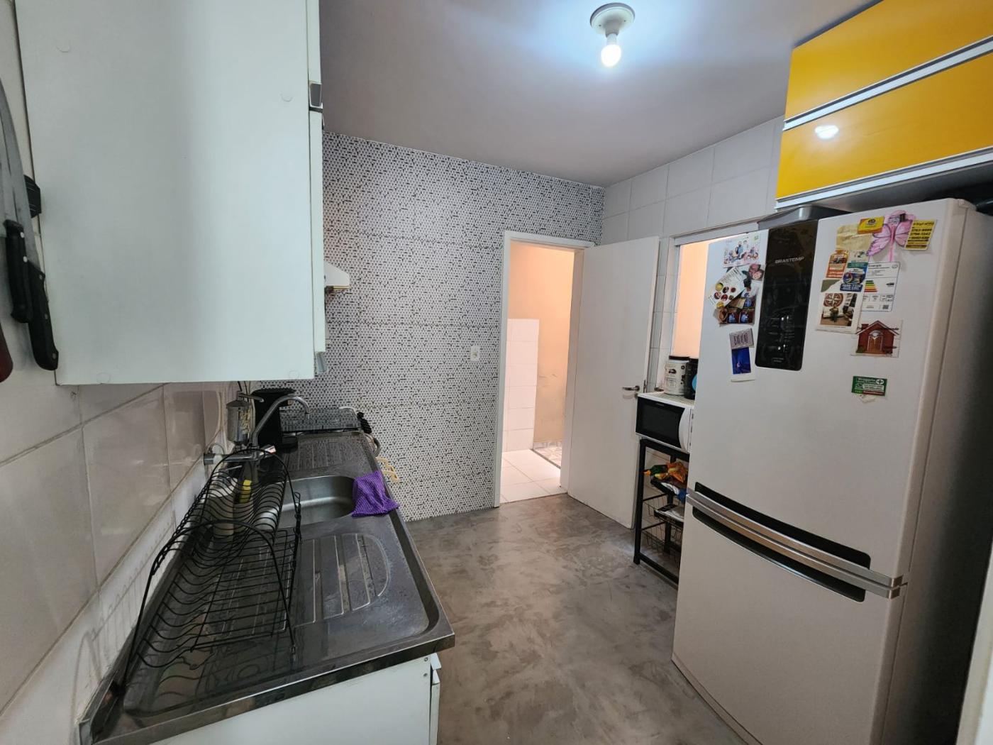 Casa à venda com 2 quartos, 67m² - Foto 3