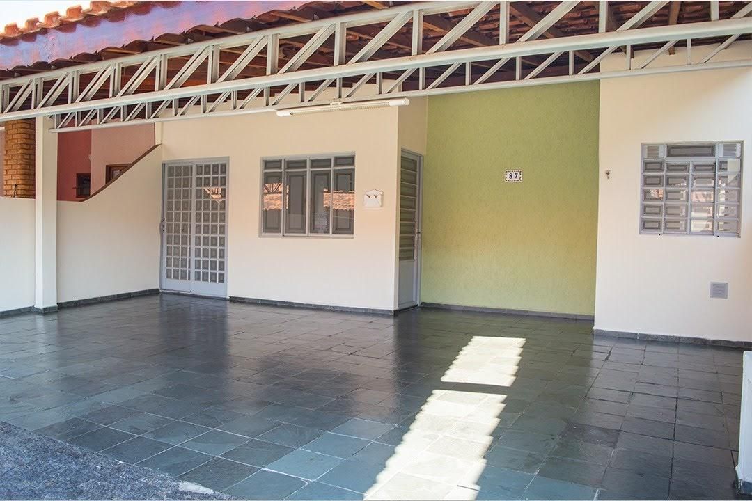 Casa de Condomínio à venda com 3 quartos, 105m² - Foto 3