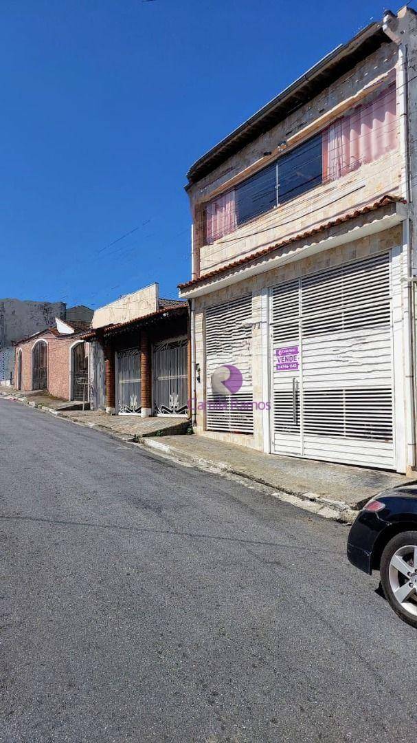 Sobrado à venda com 2 quartos, 164m² - Foto 3