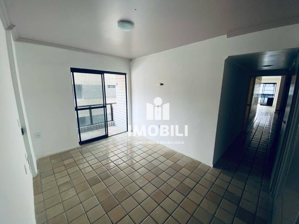 Apartamento à venda com 3 quartos, 131m² - Foto 6