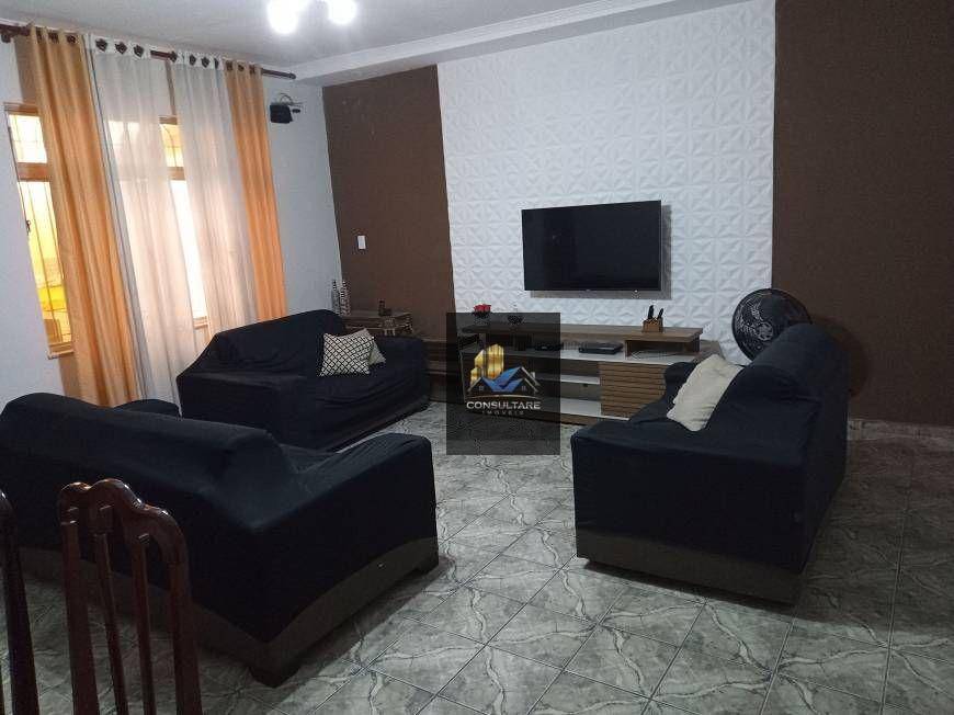 Casa à venda com 3 quartos, 190m² - Foto 1