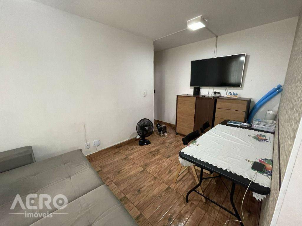 Apartamento à venda com 2 quartos, 46m² - Foto 14