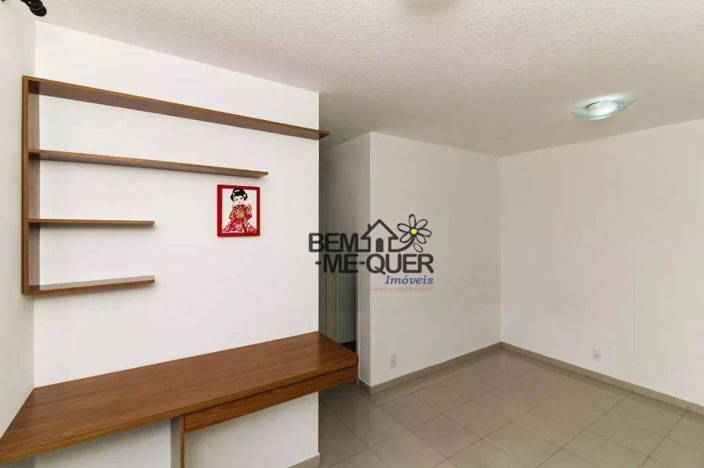 Apartamento à venda com 3 quartos, 64m² - Foto 3