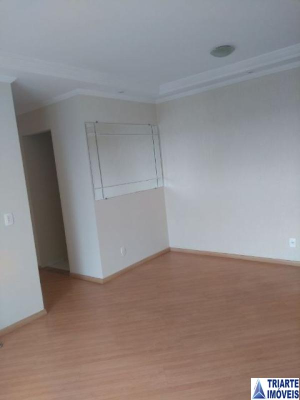 Apartamento à venda com 3 quartos, 62m² - Foto 2