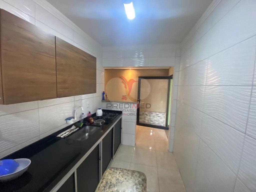 Casa à venda com 2 quartos, 129m² - Foto 9