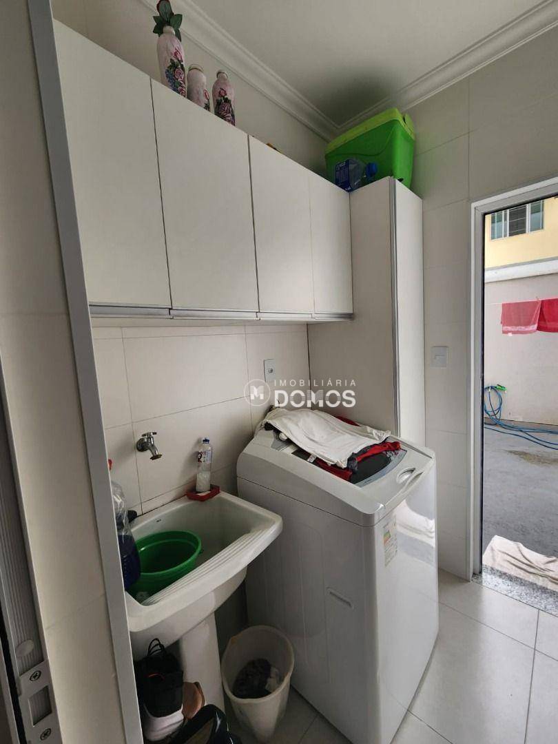 Apartamento à venda com 2 quartos, 75m² - Foto 10