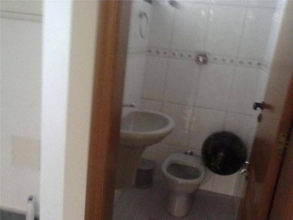 Sobrado para alugar com 3 quartos, 300m² - Foto 32