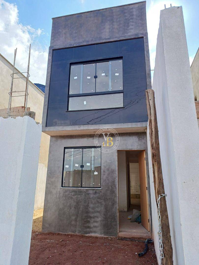 Casa à venda com 2 quartos, 70m² - Foto 5