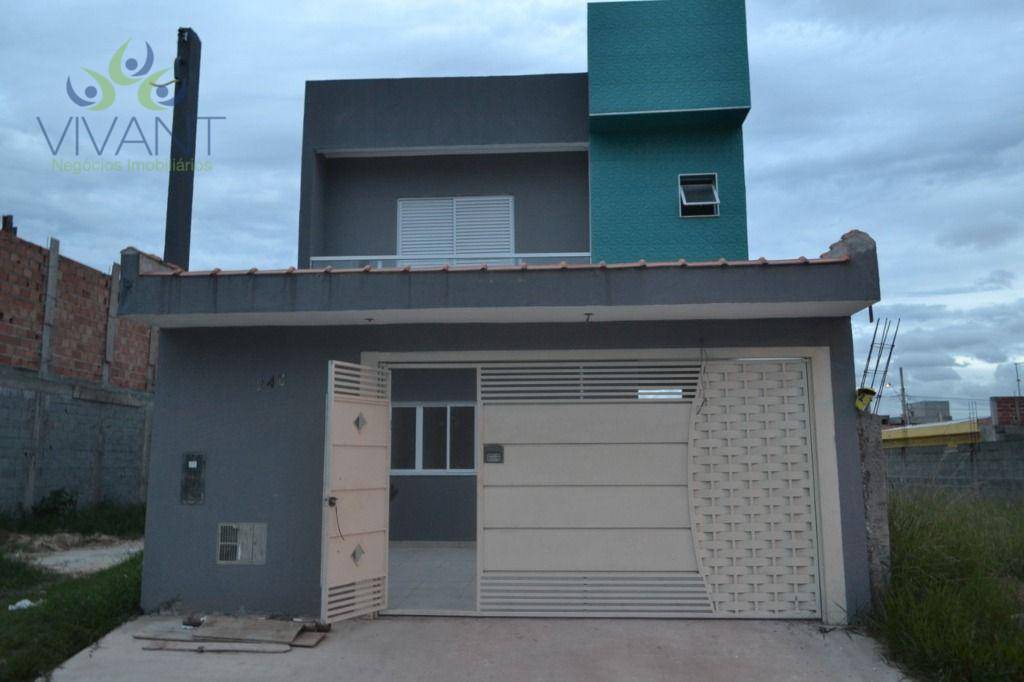 Sobrado à venda com 3 quartos, 210m² - Foto 1