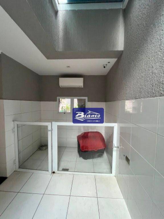 Sobrado à venda com 3 quartos, 280m² - Foto 9