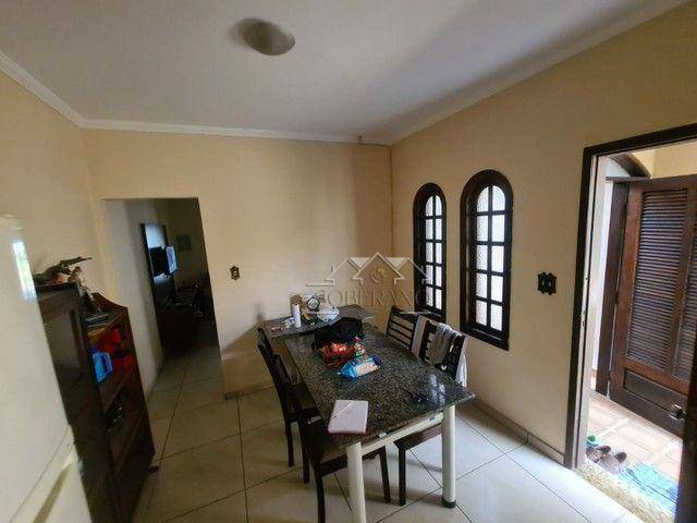 Casa à venda com 2 quartos, 128m² - Foto 5