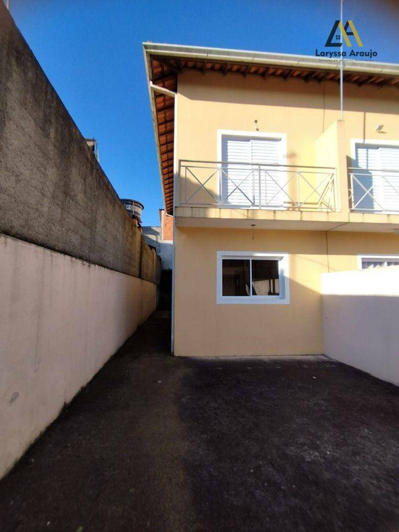 Sobrado à venda com 2 quartos, 70m² - Foto 4