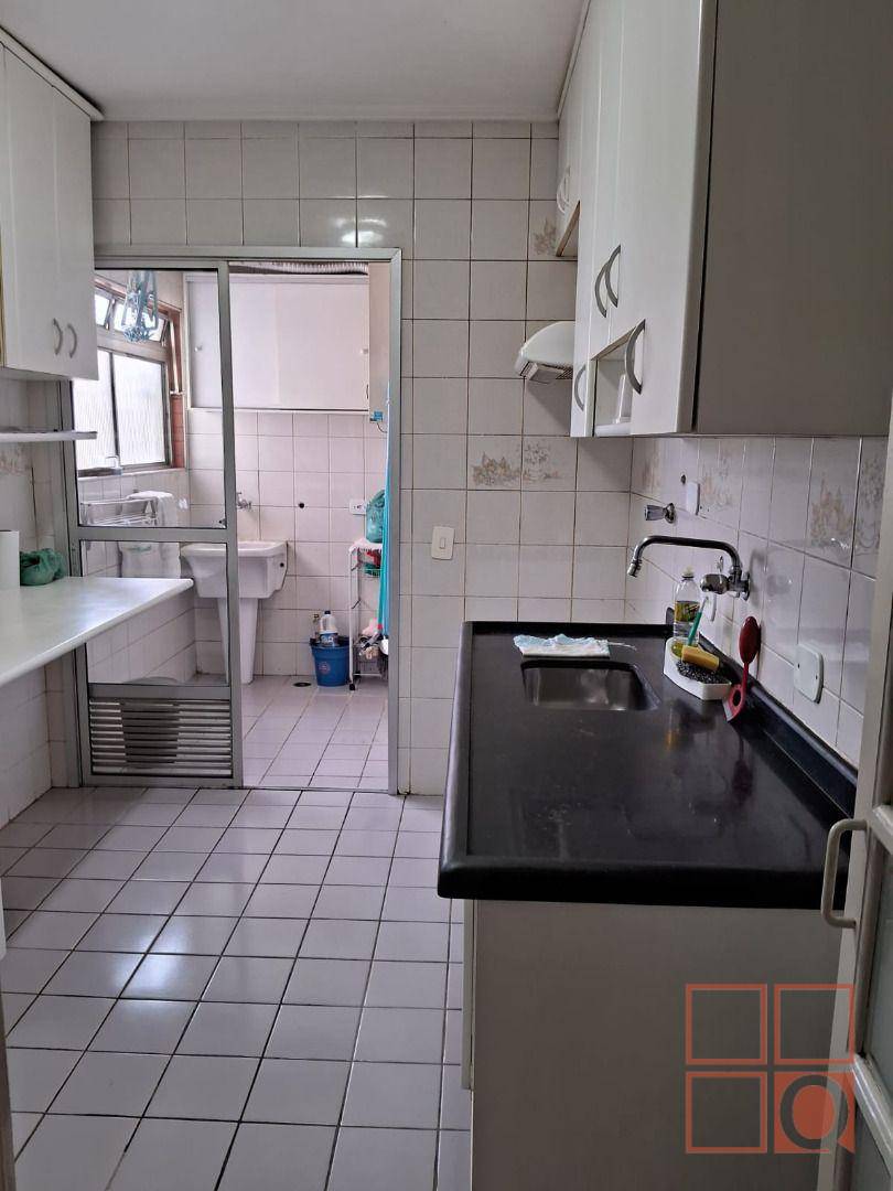 Apartamento à venda com 3 quartos, 74m² - Foto 15