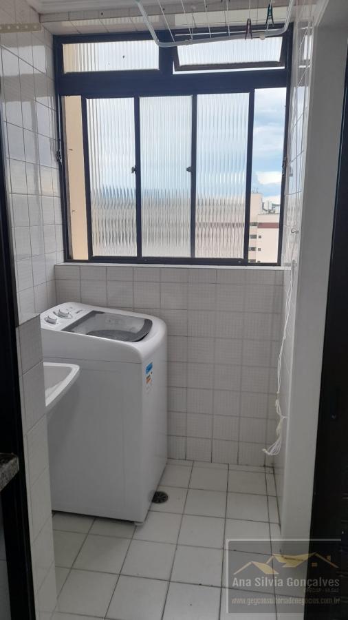 Apartamento à venda com 2 quartos, 72m² - Foto 7