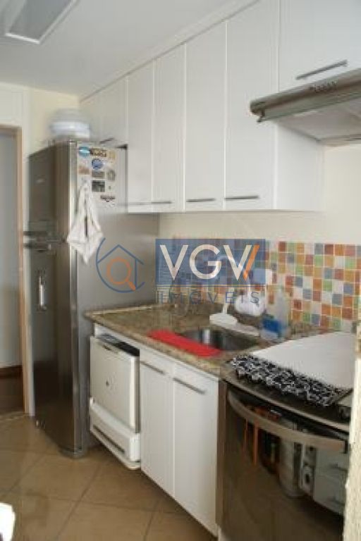 Cobertura à venda com 2 quartos, 108m² - Foto 4