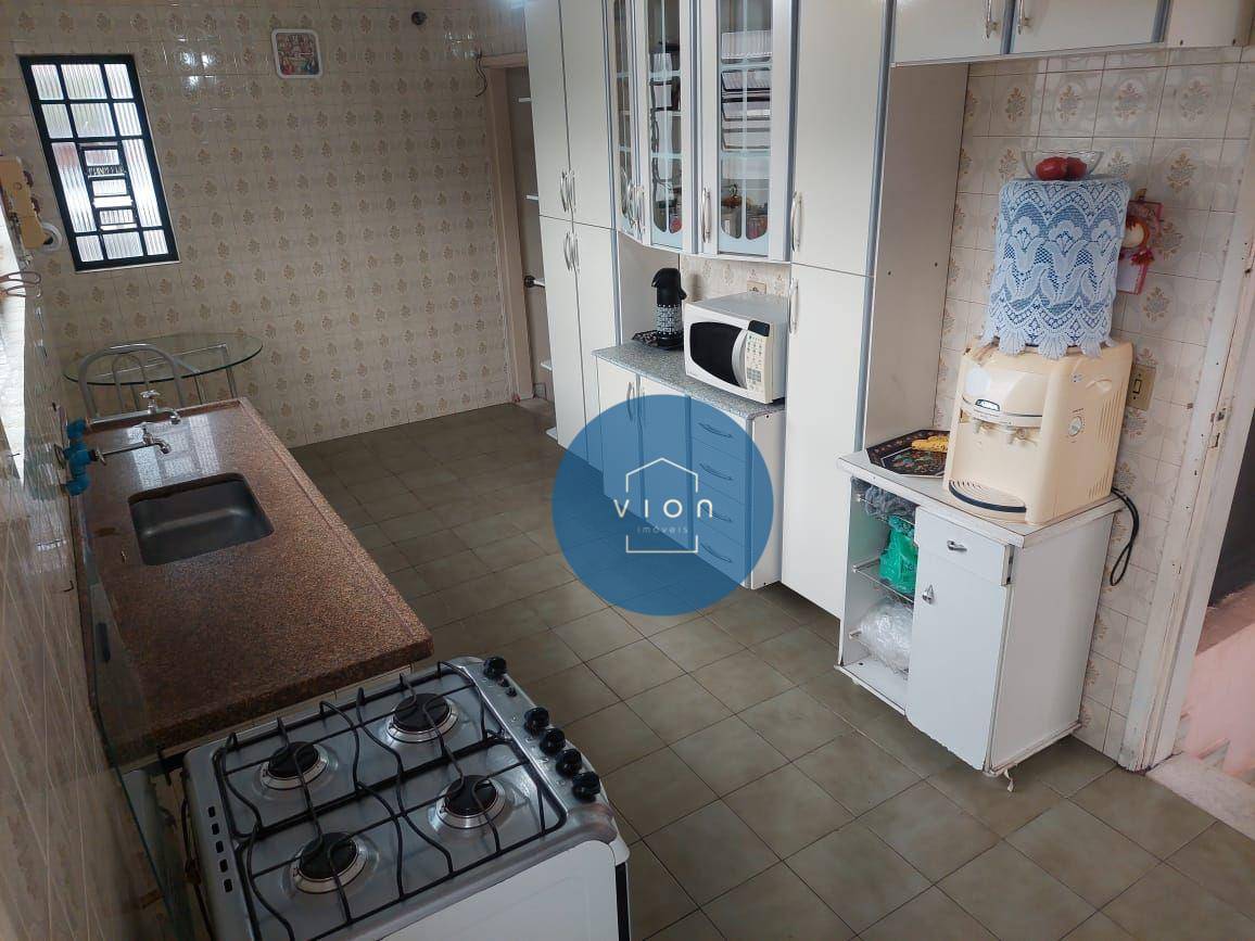 Casa à venda com 2 quartos, 120m² - Foto 9