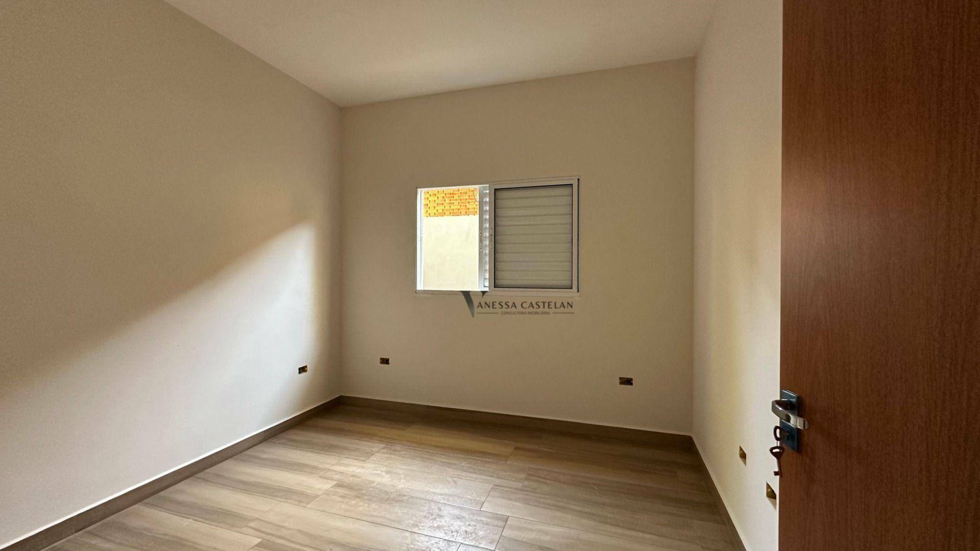 Casa à venda com 3 quartos, 90m² - Foto 10