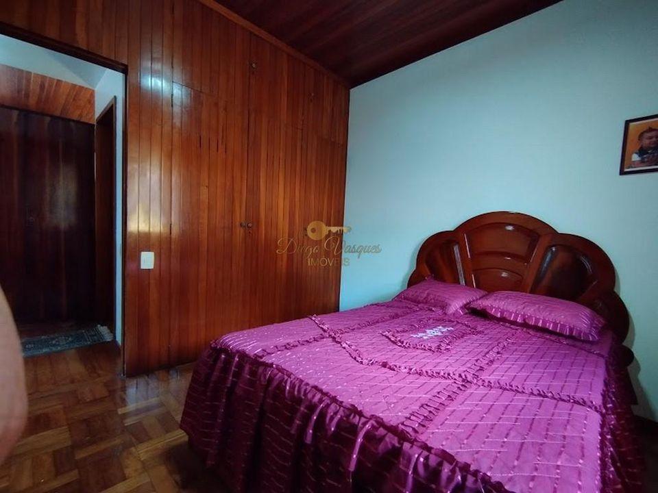 Casa à venda com 5 quartos, 250m² - Foto 17