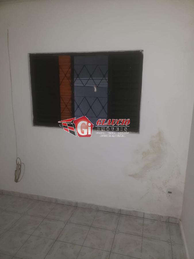 Casa à venda com 2 quartos, 125m² - Foto 20