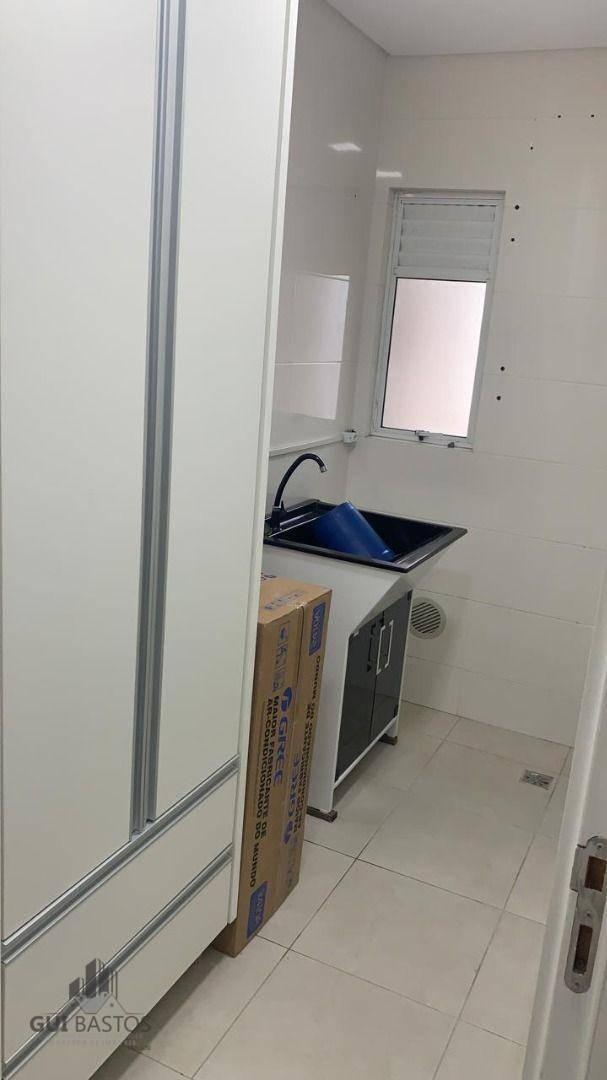 Apartamento à venda com 3 quartos, 96m² - Foto 4