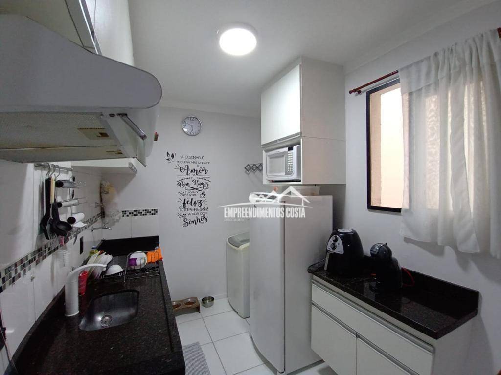 Apartamento à venda com 2 quartos, 51m² - Foto 6