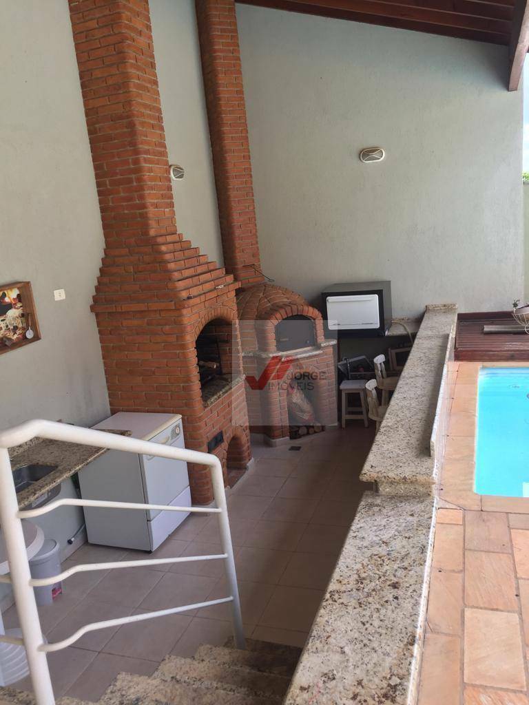 Casa à venda com 3 quartos, 329m² - Foto 36