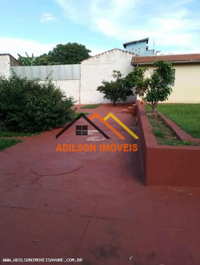 Chácara à venda com 3 quartos, 2050m² - Foto 2