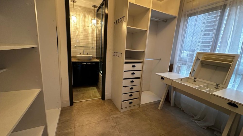 Apartamento à venda com 3 quartos, 134m² - Foto 7