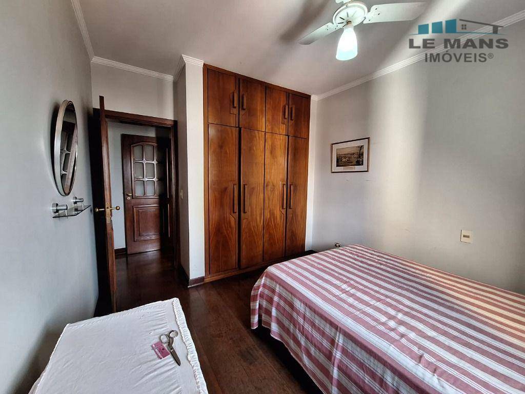 Apartamento à venda com 3 quartos, 327m² - Foto 25