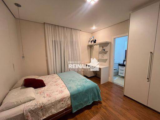 Casa à venda com 4 quartos, 480m² - Foto 4