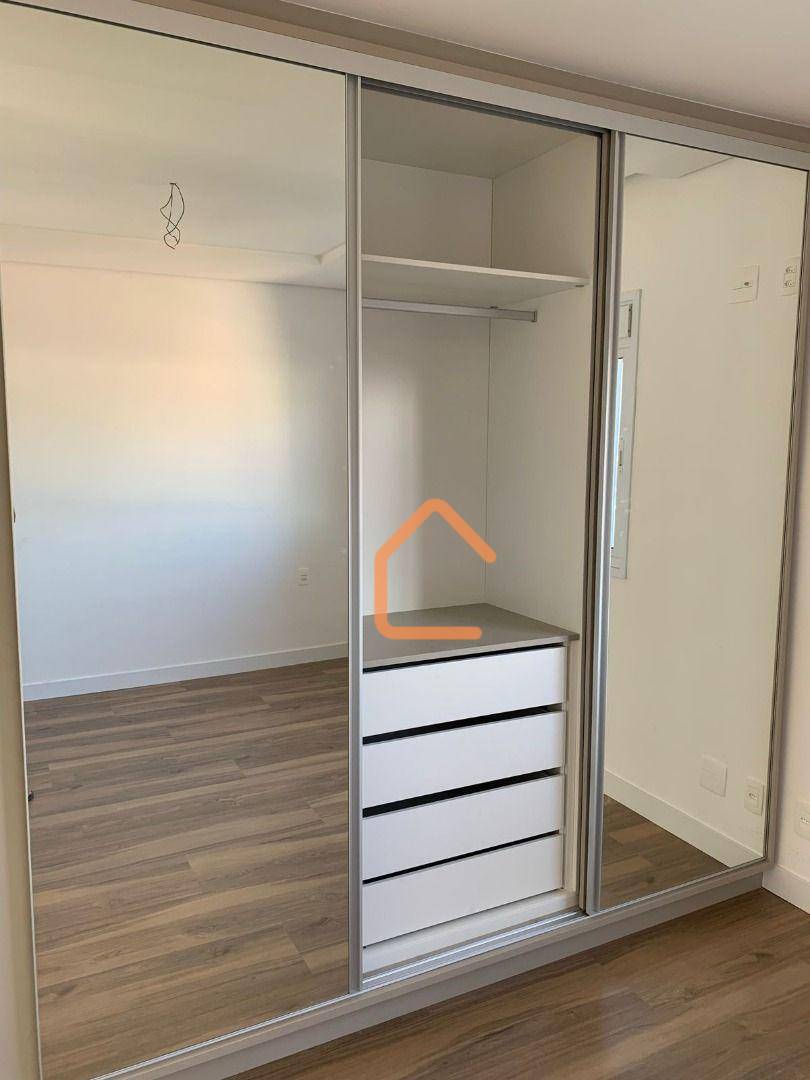 Apartamento à venda com 3 quartos, 120m² - Foto 28