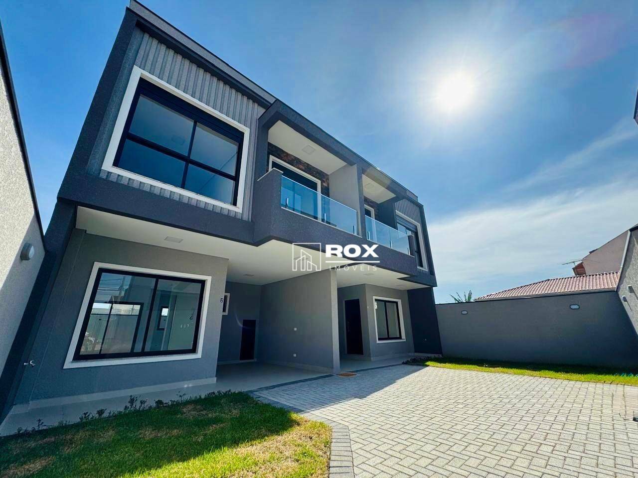 Sobrado à venda com 3 quartos, 125m² - Foto 1