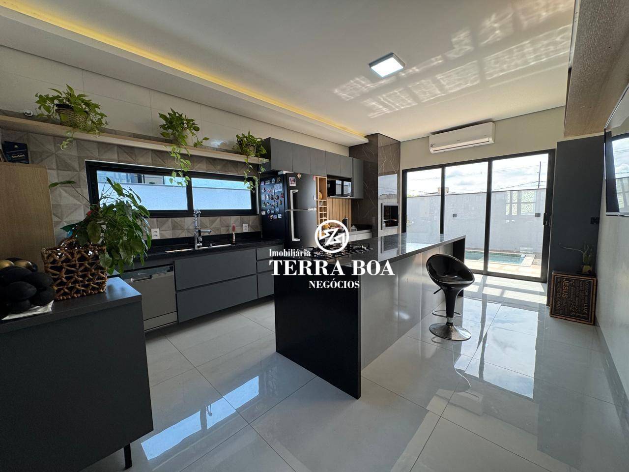 Casa de Condomínio, 3 quartos - Foto 1