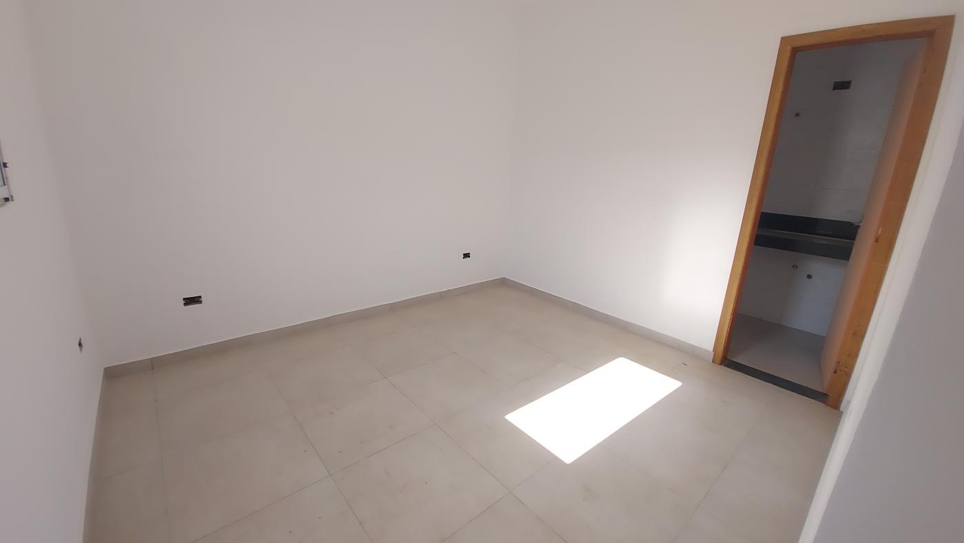 Casa à venda com 2 quartos, 200m² - Foto 14