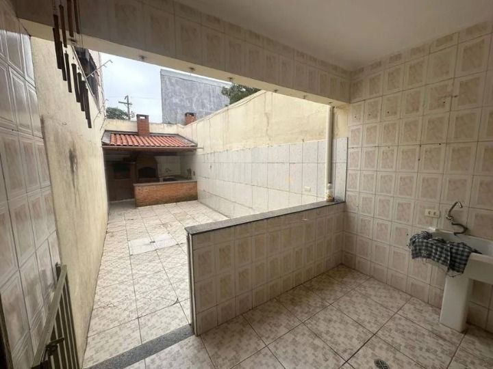 Sobrado à venda e aluguel com 3 quartos, 131m² - Foto 29