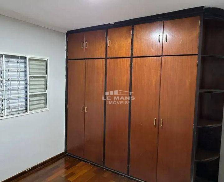 Casa para alugar com 2 quartos, 89m² - Foto 8