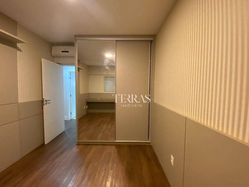 Apartamento à venda com 3 quartos, 134m² - Foto 13