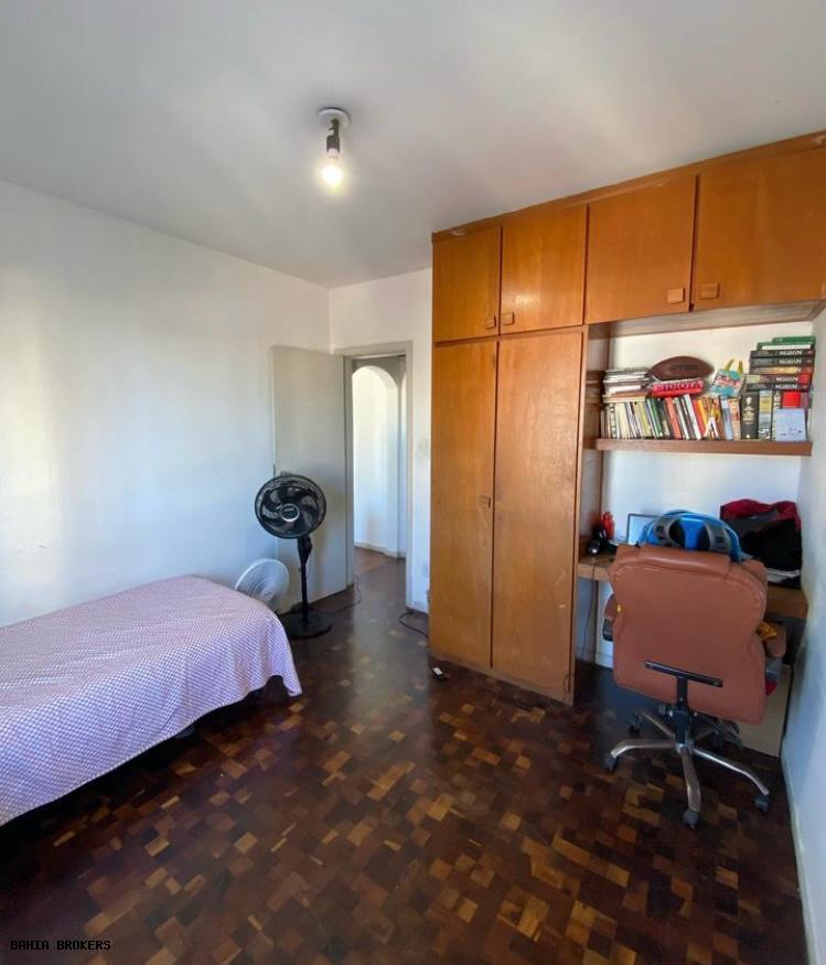 Apartamento à venda com 3 quartos, 118m² - Foto 4