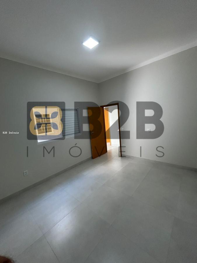 Casa à venda com 3 quartos, 180m² - Foto 17