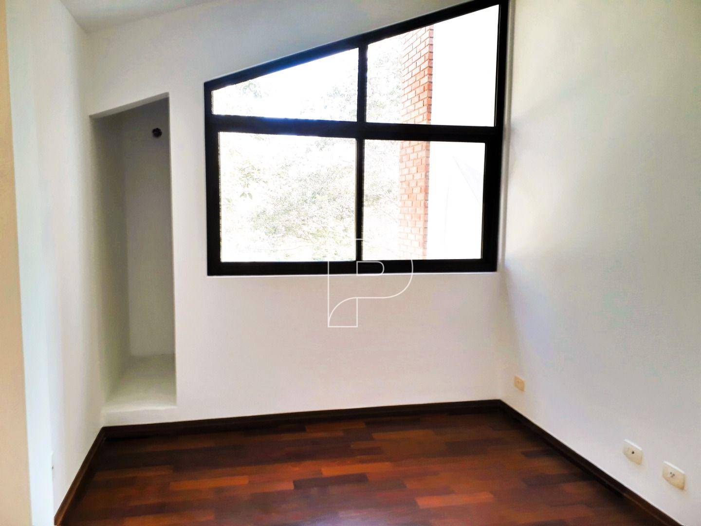 Casa de Condomínio à venda com 3 quartos, 360m² - Foto 17