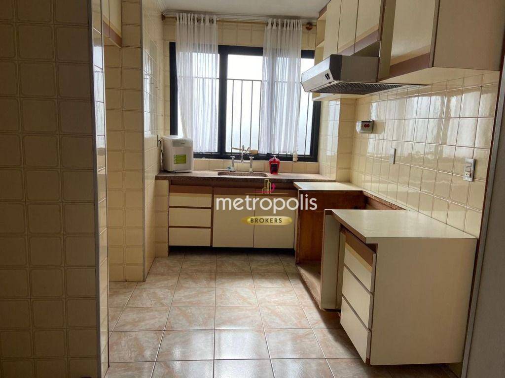 Apartamento à venda com 4 quartos, 150m² - Foto 4