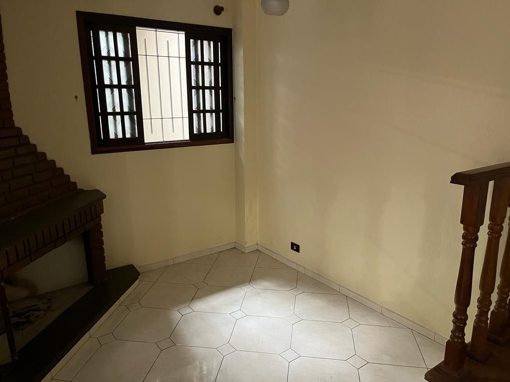 Sobrado à venda com 3 quartos, 232m² - Foto 8